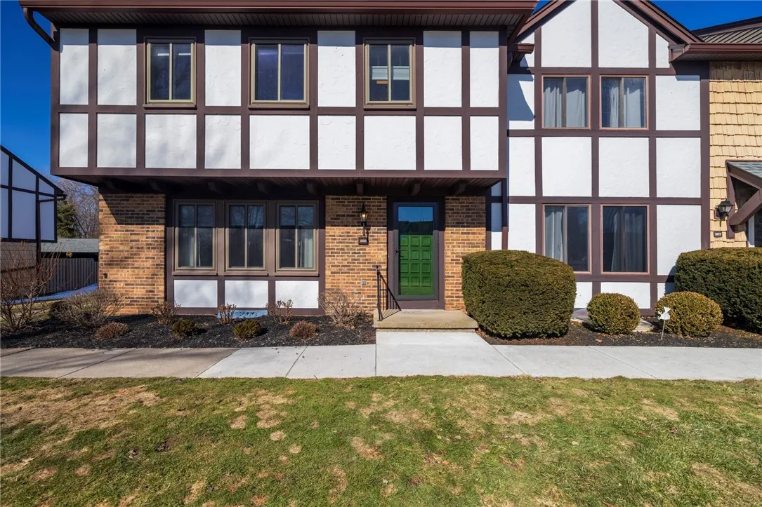 169 New Wickham Drive, Penfield, New York 14526, Penfield, New York 14526, 3 Bedrooms Bedrooms, 6 Rooms Rooms,2 BathroomsBathrooms,Residential,Closed,169 New Wickham Drive, Penfield, New York 14526,0,R1664169