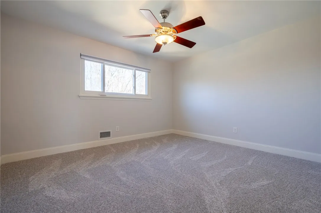 169 New Wickham Drive, Penfield, New York 14526, Penfield, New York 14526, 3 Bedrooms Bedrooms, 6 Rooms Rooms,2 BathroomsBathrooms,Residential,Closed,169 New Wickham Drive, Penfield, New York 14526,0,R1664169