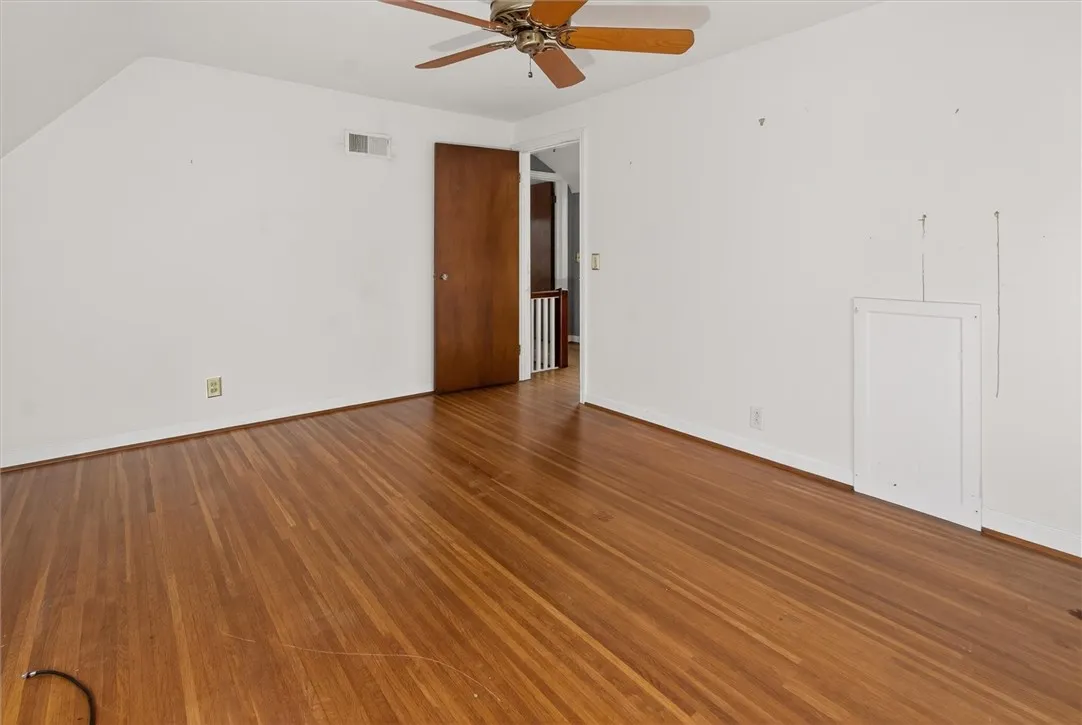 205 Thorncliffe Drive, Irondequoit, New York 14617, Irondequoit, New York 14617, 2 Bedrooms Bedrooms, 8 Rooms Rooms,2 BathroomsBathrooms,Residential,Closed,205 Thorncliffe Drive, Irondequoit, New York 14617,0,R1665007