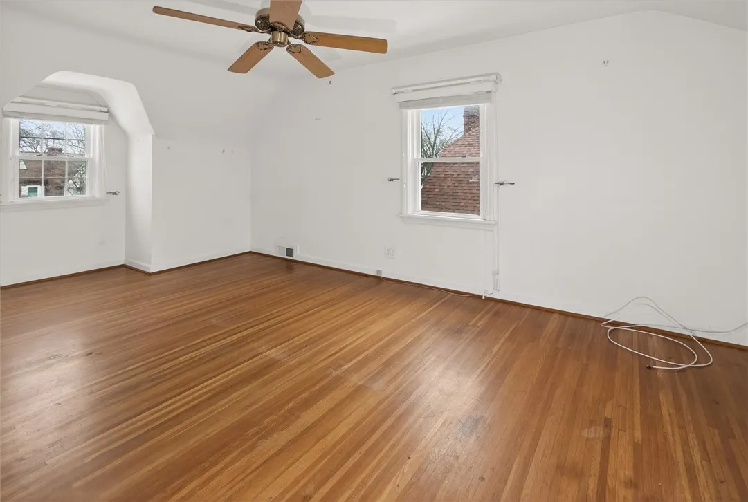 205 Thorncliffe Drive, Irondequoit, New York 14617, Irondequoit, New York 14617, 2 Bedrooms Bedrooms, 8 Rooms Rooms,2 BathroomsBathrooms,Residential,Closed,205 Thorncliffe Drive, Irondequoit, New York 14617,0,R1665007