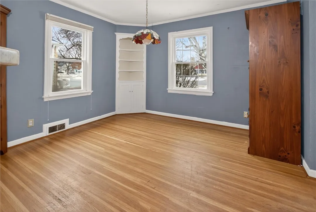 205 Thorncliffe Drive, Irondequoit, New York 14617, Irondequoit, New York 14617, 2 Bedrooms Bedrooms, 8 Rooms Rooms,2 BathroomsBathrooms,Residential,Closed,205 Thorncliffe Drive, Irondequoit, New York 14617,0,R1665007