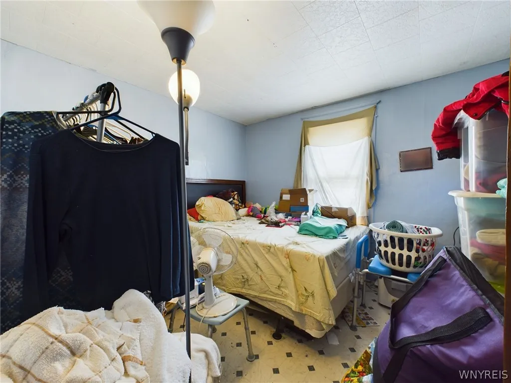106 Esser Avenue, Buffalo, New York 14207, Buffalo, New York 14207, 4 Bedrooms Bedrooms, ,2 BathroomsBathrooms,Residential,For Sale,106 Esser Avenue, Buffalo, New York 14207,0,B1665045