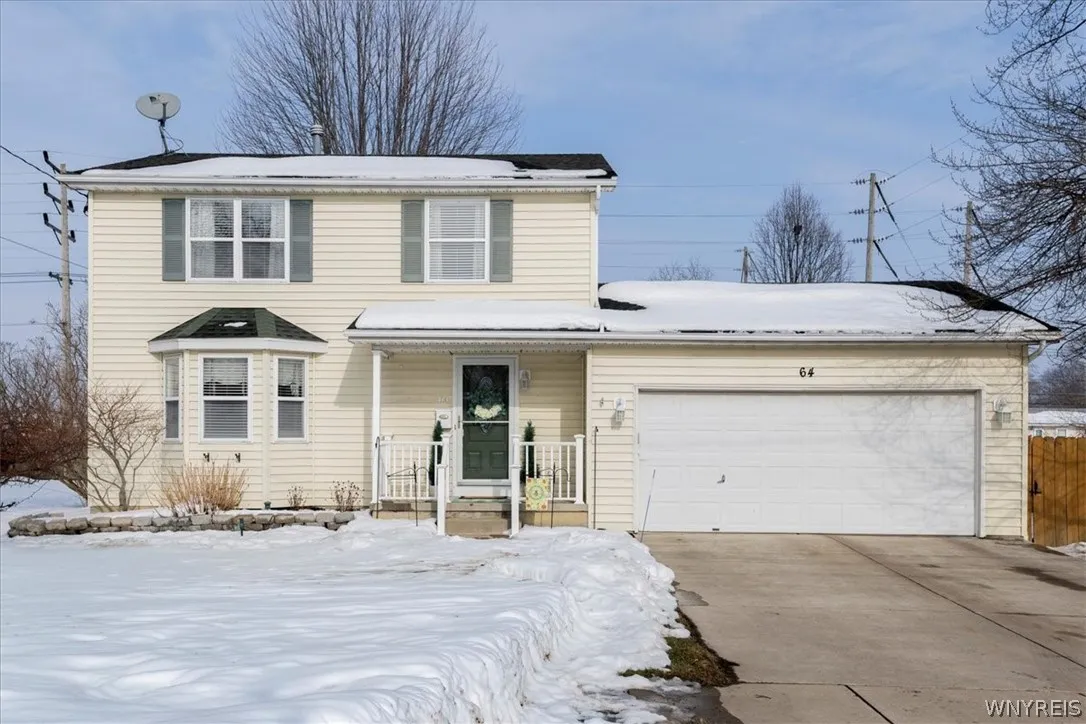 64 Oakwood Avenue, North Tonawanda, New York 14219, North Tonawanda, New York 14120, 3 Bedrooms Bedrooms, 7 Rooms Rooms,1 BathroomBathrooms,Residential,For Sale,64 Oakwood Avenue, North Tonawanda, New York 14219,0,B1664557