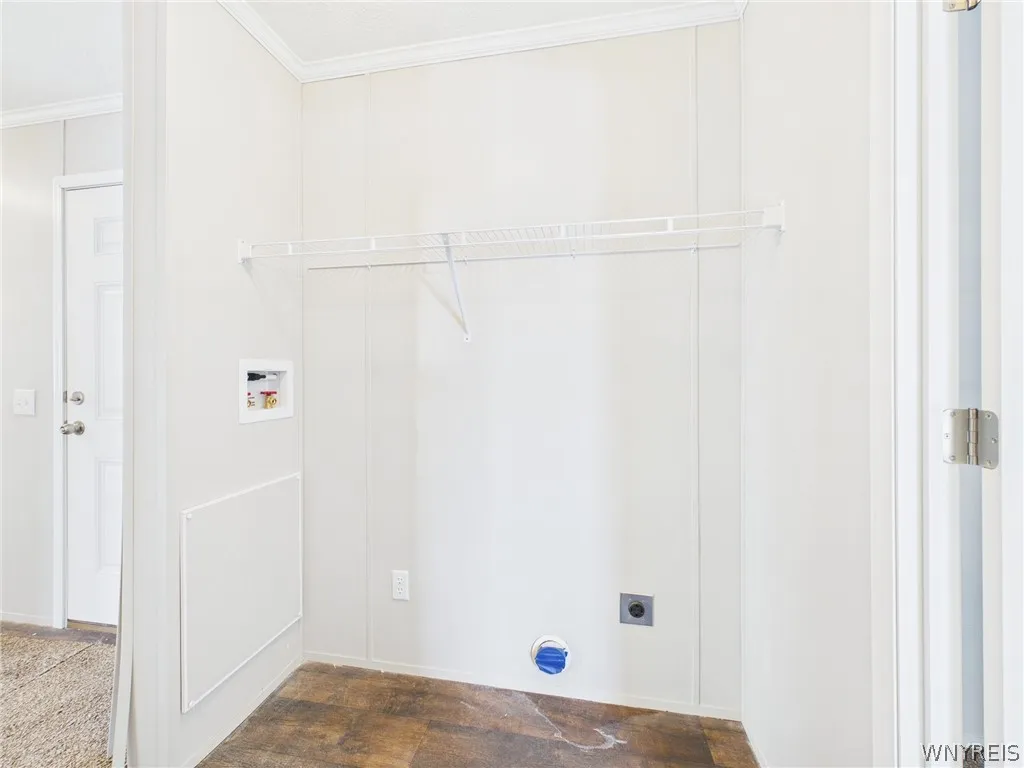7898 Boston State Road 28, Hamburg, New York 14075, Hamburg, New York 14075, 2 Bedrooms Bedrooms, 5 Rooms Rooms,1 BathroomBathrooms,Residential,For Sale,7898 Boston State Road 28, Hamburg, New York 14075,0,B1665082