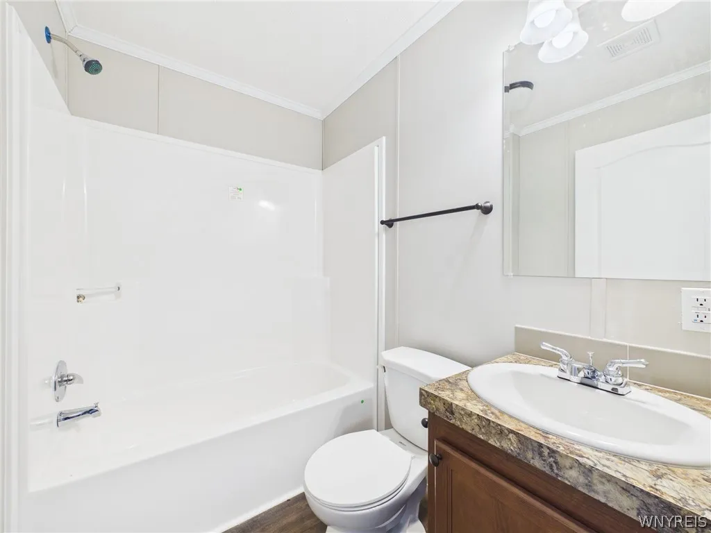 7898 Boston State Road 28, Hamburg, New York 14075, Hamburg, New York 14075, 2 Bedrooms Bedrooms, 5 Rooms Rooms,1 BathroomBathrooms,Residential,For Sale,7898 Boston State Road 28, Hamburg, New York 14075,0,B1665082