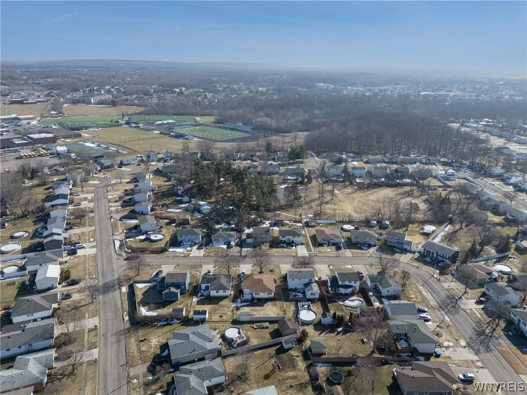 3925 Sharondale Drive, Hamburg, New York 14075, Hamburg, New York 14075, 4 Bedrooms Bedrooms, 9 Rooms Rooms,1 BathroomBathrooms,Residential,For Sale,3925 Sharondale Drive, Hamburg, New York 14075,0,B1665123