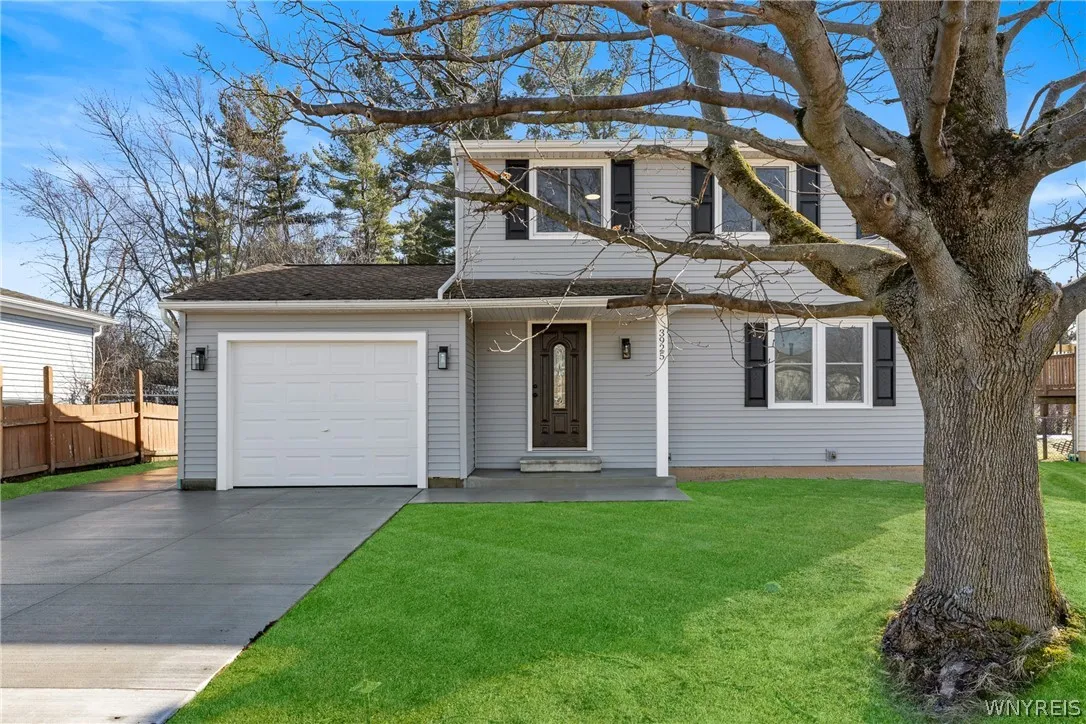 3925 Sharondale Drive, Hamburg, New York 14075, Hamburg, New York 14075, 4 Bedrooms Bedrooms, 9 Rooms Rooms,1 BathroomBathrooms,Residential,For Sale,3925 Sharondale Drive, Hamburg, New York 14075,0,B1665123