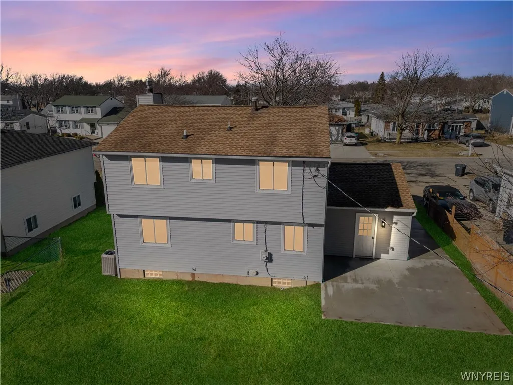 3925 Sharondale Drive, Hamburg, New York 14075, Hamburg, New York 14075, 4 Bedrooms Bedrooms, 9 Rooms Rooms,1 BathroomBathrooms,Residential,For Sale,3925 Sharondale Drive, Hamburg, New York 14075,0,B1665123