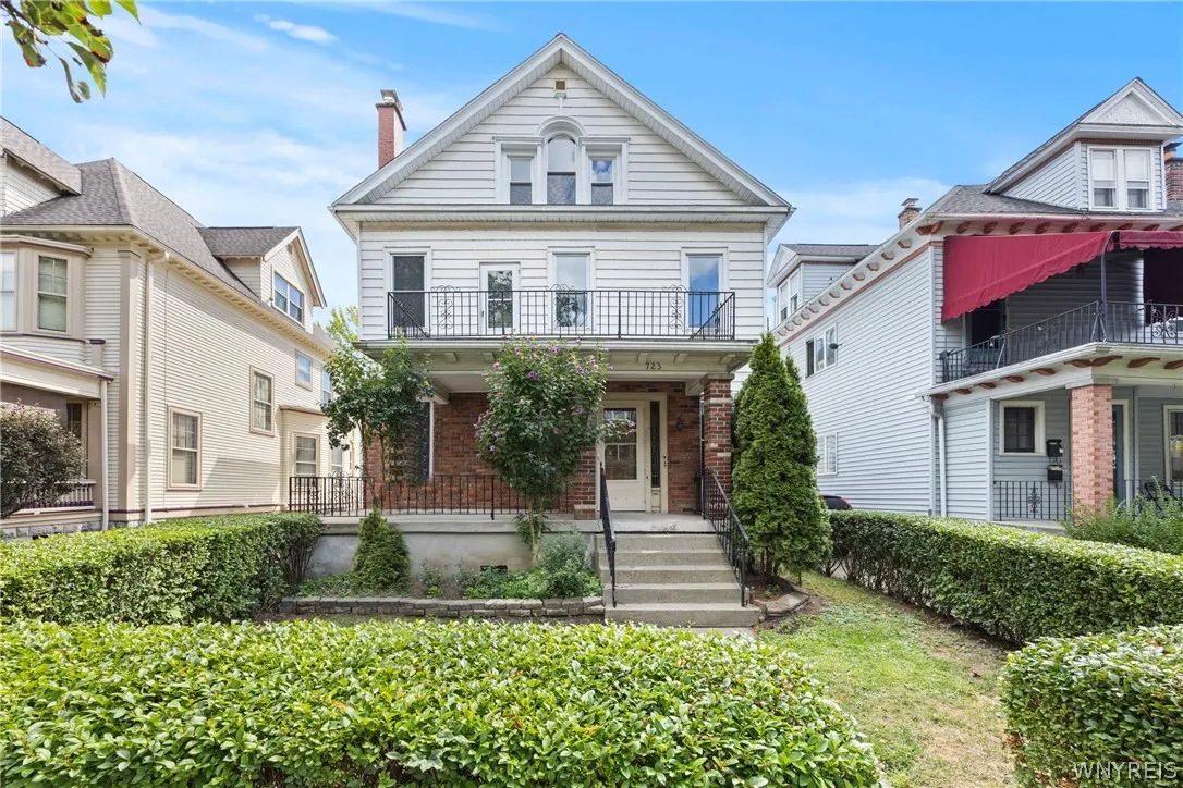 723 West Delavan Avenue, Buffalo, New York 14222, Buffalo, New York 14222, 5 Bedrooms Bedrooms, ,2 BathroomsBathrooms,Residential,For Sale,723 West Delavan Avenue, Buffalo, New York 14222,0,B1665081 723 West Delavan Avenue, Buffalo, New York 14222, Buffalo, New York 14222, 5 Bedrooms Bedrooms, ,2 BathroomsBathrooms,Residential,For Sale,723 West Delavan Avenue, Buffalo, New York 14222,0,B1665081