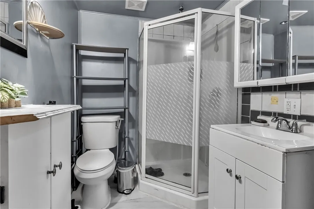 55 Remoleno Street, Buffalo, New York 14220, Buffalo, New York 14220, 3 Bedrooms Bedrooms, 6 Rooms Rooms,1 BathroomBathrooms,Residential,For Sale,55 Remoleno Street, Buffalo, New York 14220,0,R1662438