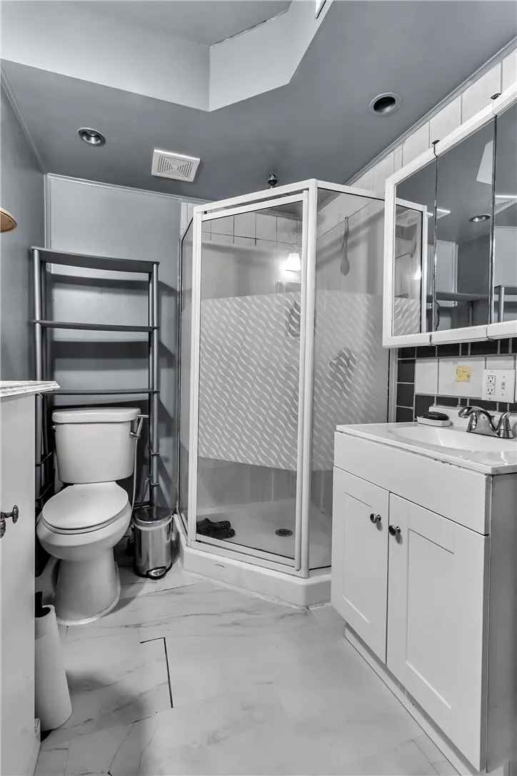 55 Remoleno Street, Buffalo, New York 14220, Buffalo, New York 14220, 3 Bedrooms Bedrooms, 6 Rooms Rooms,1 BathroomBathrooms,Residential,For Sale,55 Remoleno Street, Buffalo, New York 14220,0,R1662438