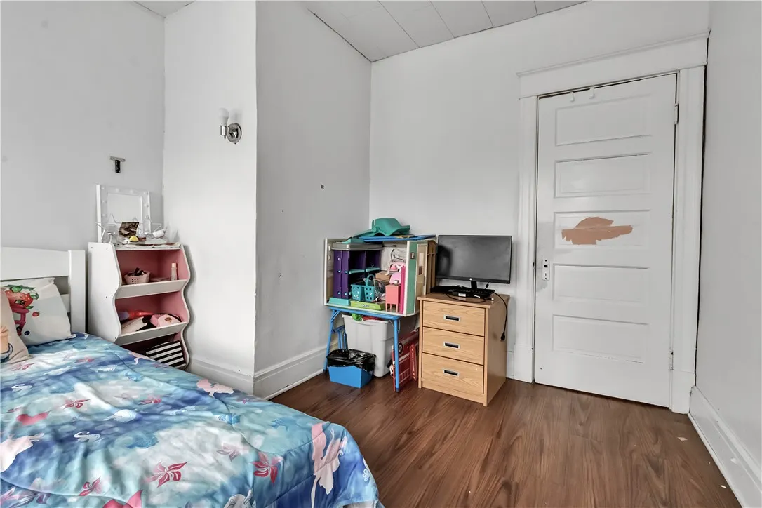 55 Remoleno Street, Buffalo, New York 14220, Buffalo, New York 14220, 3 Bedrooms Bedrooms, 6 Rooms Rooms,1 BathroomBathrooms,Residential,For Sale,55 Remoleno Street, Buffalo, New York 14220,0,R1662438