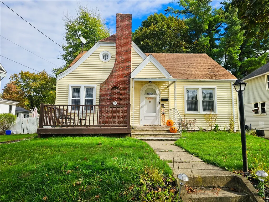 112 Glen Avenue, Elmira, New York 14905, Elmira, New York 14905, 3 Bedrooms Bedrooms, 8 Rooms Rooms,2 BathroomsBathrooms,Residential,For Sale,112 Glen Avenue, Elmira, New York 14905,0,R1665446
