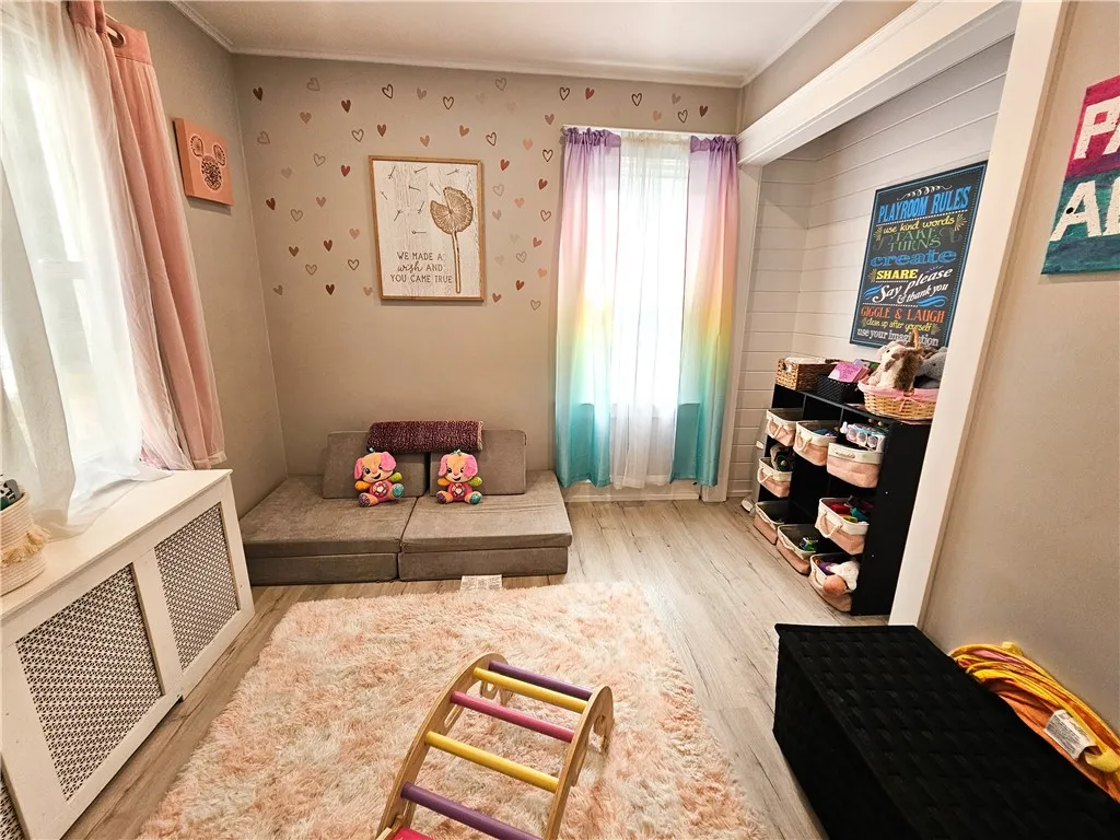 112 Glen Avenue, Elmira, New York 14905, Elmira, New York 14905, 3 Bedrooms Bedrooms, 8 Rooms Rooms,2 BathroomsBathrooms,Residential,For Sale,112 Glen Avenue, Elmira, New York 14905,0,R1665446