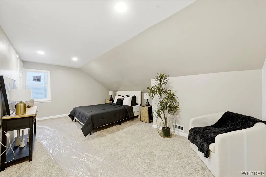 4727 North Bailey Avenue, Amherst, New York 14226, Amherst, New York 14226, 3 Bedrooms Bedrooms, 6 Rooms Rooms,2 BathroomsBathrooms,Residential,For Sale,4727 North Bailey Avenue, Amherst, New York 14226,0,B1665490