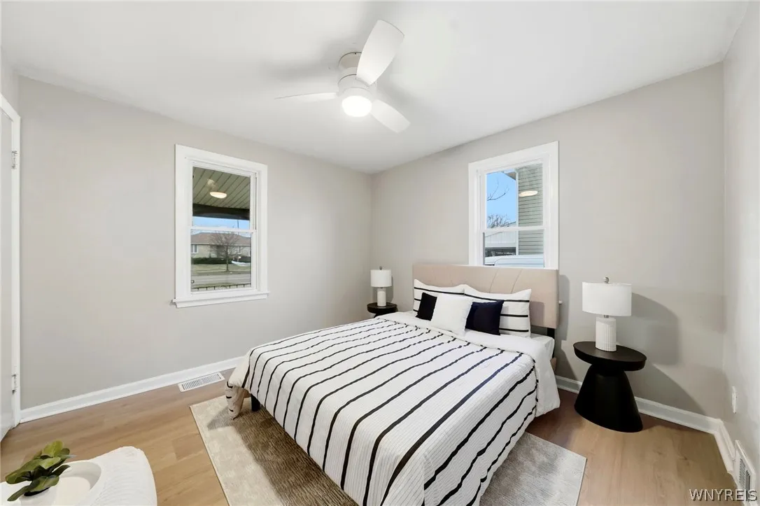 4727 North Bailey Avenue, Amherst, New York 14226, Amherst, New York 14226, 3 Bedrooms Bedrooms, 6 Rooms Rooms,2 BathroomsBathrooms,Residential,For Sale,4727 North Bailey Avenue, Amherst, New York 14226,0,B1665490