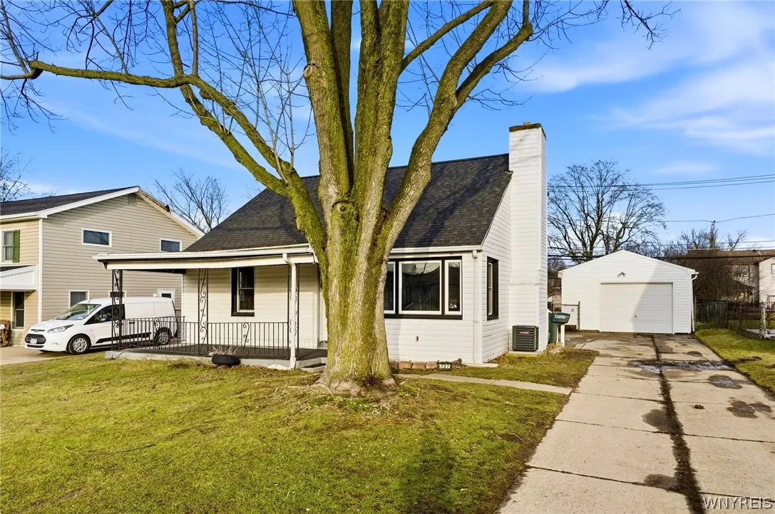 4727 North Bailey Avenue, Amherst, New York 14226, Amherst, New York 14226, 3 Bedrooms Bedrooms, 6 Rooms Rooms,2 BathroomsBathrooms,Residential,For Sale,4727 North Bailey Avenue, Amherst, New York 14226,0,B1665490