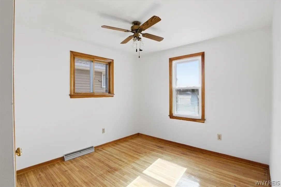 647 Christiana Street, North Tonawanda, New York 1, North Tonawanda, New York 14120, 4 Bedrooms Bedrooms, 11 Rooms Rooms,1 BathroomBathrooms,Residential,For Sale,647 Christiana Street, North Tonawanda, New York 1,0,B1665592