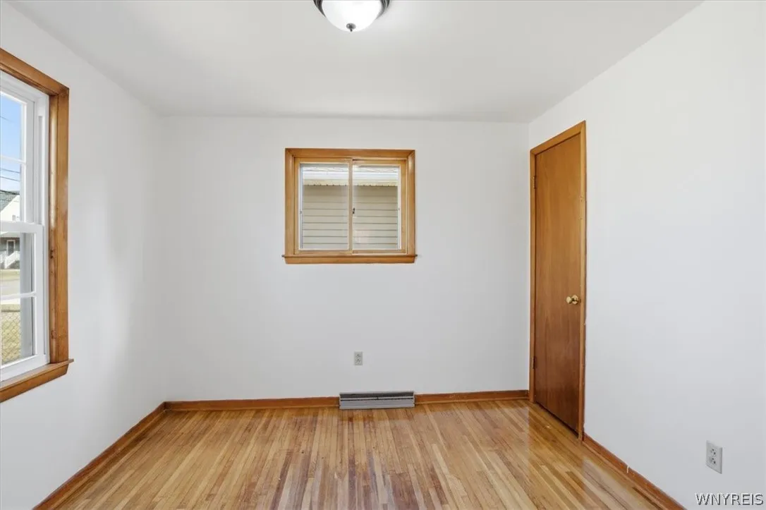 647 Christiana Street, North Tonawanda, New York 1, North Tonawanda, New York 14120, 4 Bedrooms Bedrooms, 11 Rooms Rooms,1 BathroomBathrooms,Residential,For Sale,647 Christiana Street, North Tonawanda, New York 1,0,B1665592