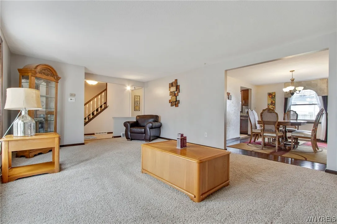 306 Sagewood, Amherst, New York 14221, Amherst, New York 14221, 4 Bedrooms Bedrooms, 8 Rooms Rooms,1 BathroomBathrooms,Residential,For Sale,306 Sagewood, Amherst, New York 14221,0,B1665671