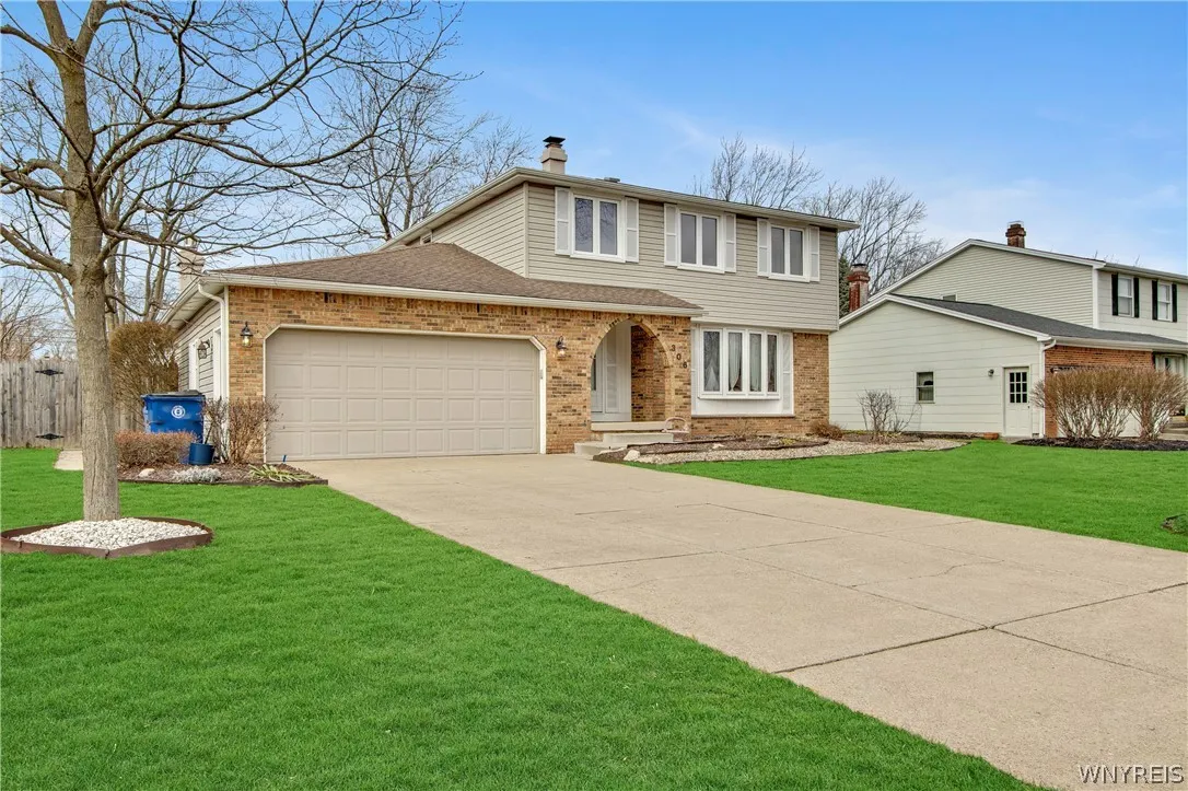 306 Sagewood, Amherst, New York 14221, Amherst, New York 14221, 4 Bedrooms Bedrooms, 8 Rooms Rooms,1 BathroomBathrooms,Residential,For Sale,306 Sagewood, Amherst, New York 14221,0,B1665671