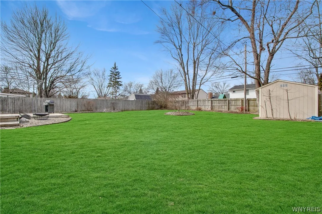 306 Sagewood, Amherst, New York 14221, Amherst, New York 14221, 4 Bedrooms Bedrooms, 8 Rooms Rooms,1 BathroomBathrooms,Residential,For Sale,306 Sagewood, Amherst, New York 14221,0,B1665671