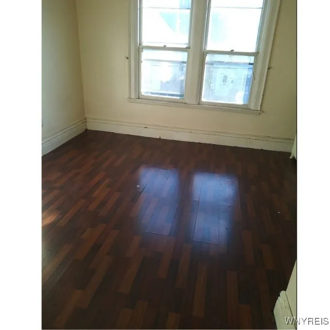 81 Thompson Street, Buffalo, New York 14207, Buffalo, New York 14207, 4 Bedrooms Bedrooms, 4 Rooms Rooms,1 BathroomBathrooms,Residential,For Sale,81 Thompson Street, Buffalo, New York 14207,0,B1660621