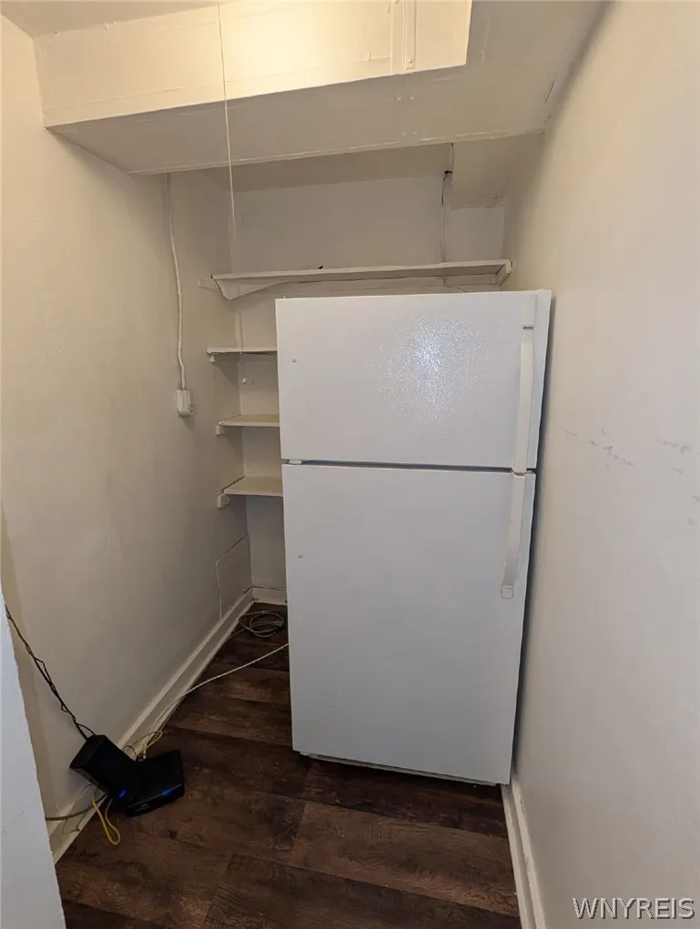 37 Lardner Court 31, Tonawanda, New York 14150, Tonawanda, New York 14150, 8 Bedrooms Bedrooms, ,4 BathroomsBathrooms,Residential,For Sale,37 Lardner Court 31, Tonawanda, New York 14150,0,B1665528
