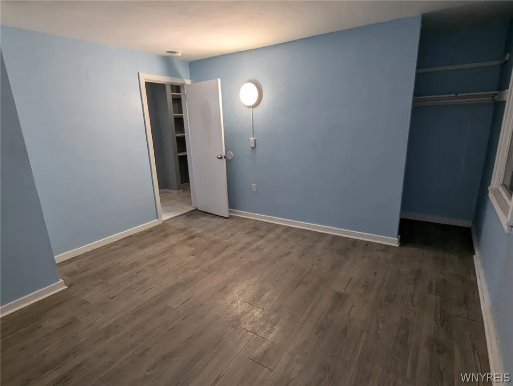 37 Lardner Court 31, Tonawanda, New York 14150, Tonawanda, New York 14150, 8 Bedrooms Bedrooms, ,4 BathroomsBathrooms,Residential,For Sale,37 Lardner Court 31, Tonawanda, New York 14150,0,B1665528