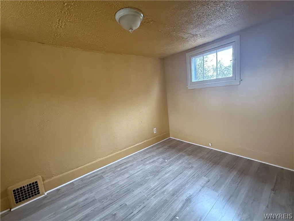 496 East Amherst Street N, Buffalo, New York 14215, Buffalo, New York 14215, 3 Bedrooms Bedrooms, 9 Rooms Rooms,1 BathroomBathrooms,Residential,For Sale,496 East Amherst Street N, Buffalo, New York 14215,0,B1665825