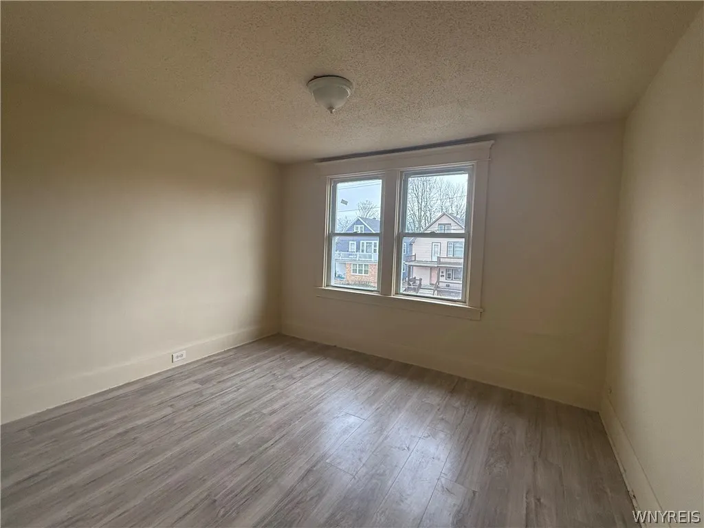 496 East Amherst Street N, Buffalo, New York 14215, Buffalo, New York 14215, 3 Bedrooms Bedrooms, 9 Rooms Rooms,1 BathroomBathrooms,Residential,For Sale,496 East Amherst Street N, Buffalo, New York 14215,0,B1665825