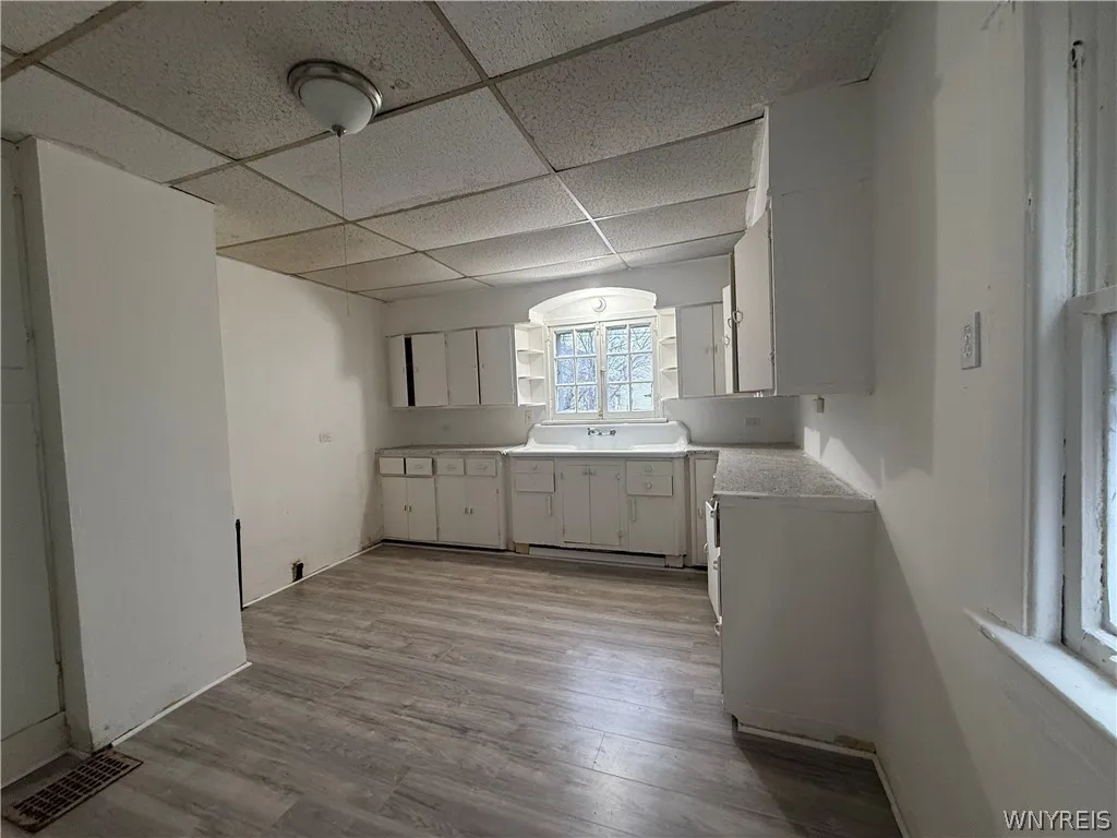 496 East Amherst Street N, Buffalo, New York 14215, Buffalo, New York 14215, 3 Bedrooms Bedrooms, 9 Rooms Rooms,1 BathroomBathrooms,Residential,For Sale,496 East Amherst Street N, Buffalo, New York 14215,0,B1665825