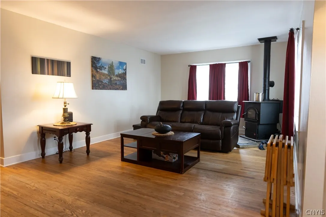 2800 State Route 49, West Monroe, New York 13167, West Monroe, New York 13167, 3 Bedrooms Bedrooms, 6 Rooms Rooms,1 BathroomBathrooms,Residential Lease,For Rent,2800 State Route 49, West Monroe, New York 13167,0,S1665598