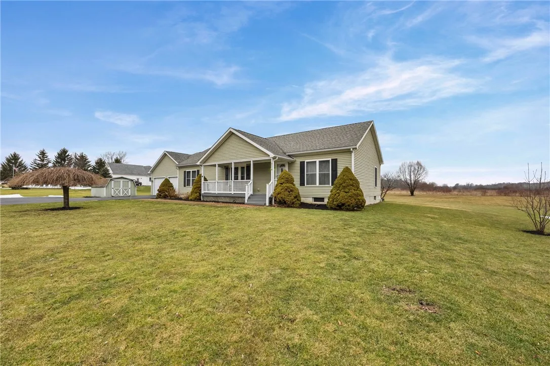 3118 Lake To Lake Road, Gorham, New York 14561, Gorham, New York 14561, 3 Bedrooms Bedrooms, 6 Rooms Rooms,2 BathroomsBathrooms,Residential,For Sale,3118 Lake To Lake Road, Gorham, New York 14561,0,R1665062
