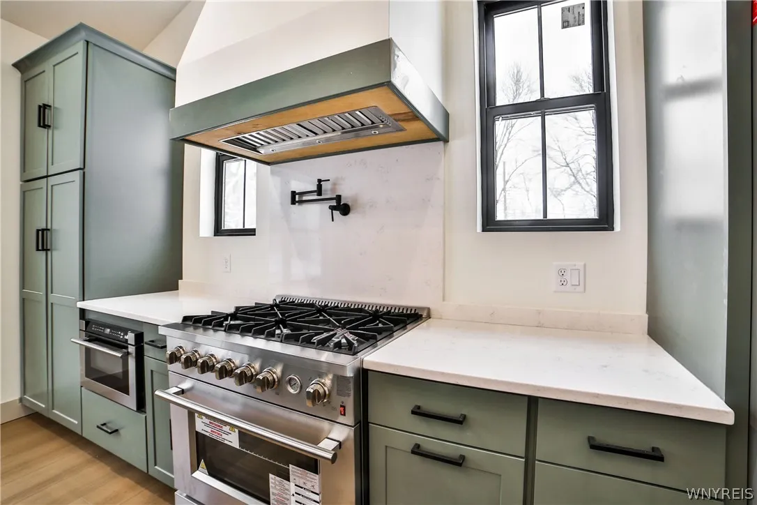 4183 Connection Drive, Clarence, New York 14221, Clarence, New York 14221, 3 Bedrooms Bedrooms, 11 Rooms Rooms,2 BathroomsBathrooms,Residential,Closed,4183 Connection Drive, Clarence, New York 14221,0,B1665853