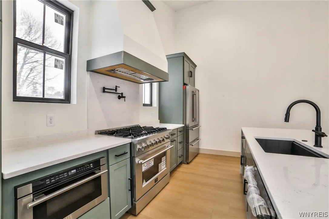4183 Connection Drive, Clarence, New York 14221, Clarence, New York 14221, 3 Bedrooms Bedrooms, 11 Rooms Rooms,2 BathroomsBathrooms,Residential,Closed,4183 Connection Drive, Clarence, New York 14221,0,B1665853