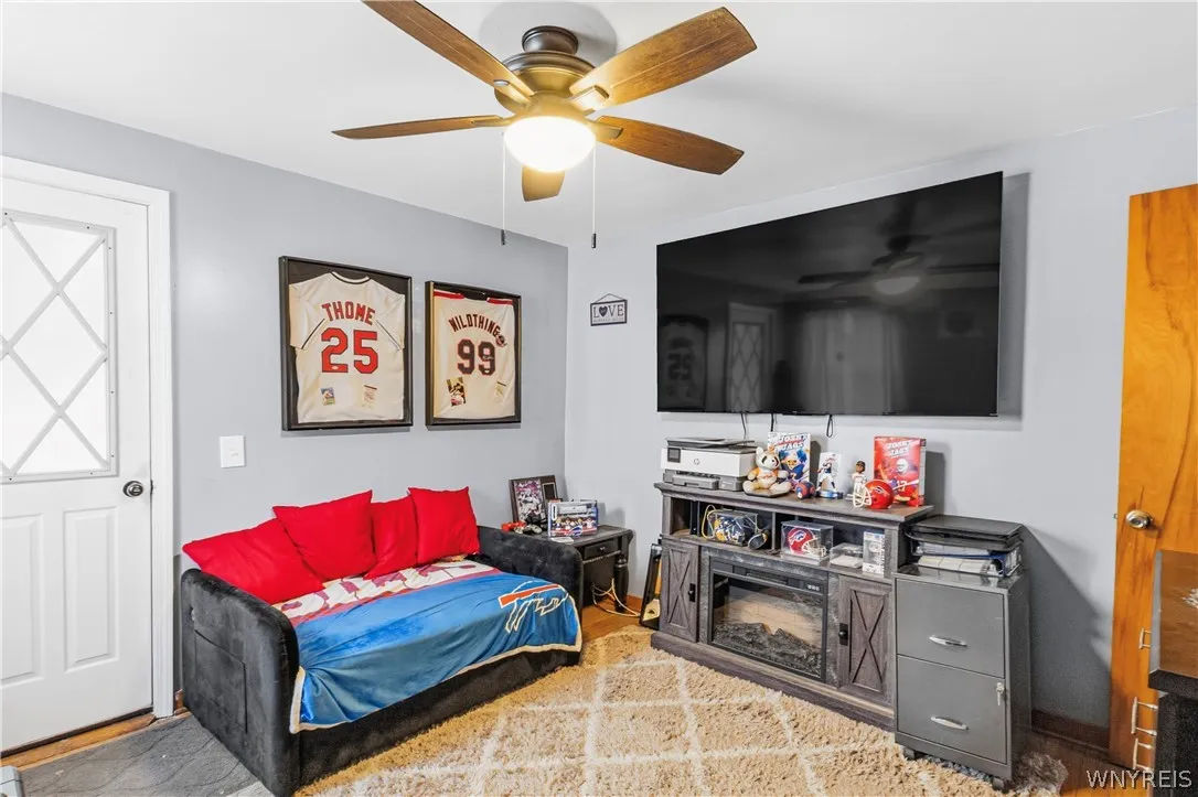 165 Tremont Avenue, Tonawanda, New York 14217, Tonawanda, New York 14217, 4 Bedrooms Bedrooms, ,2 BathroomsBathrooms,Residential,For Sale,165 Tremont Avenue, Tonawanda, New York 14217,0,B1665265