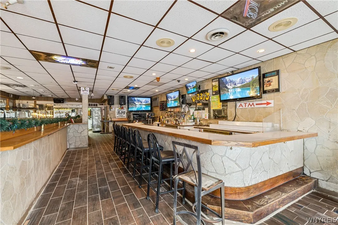 967 Kenmore Avenue, Tonawanda, New York 14217, Tonawanda, New York 14217, 3 Rooms Rooms,Commercial Sale,For Sale,967 Kenmore Avenue, Tonawanda, New York 14217,0,B1665555