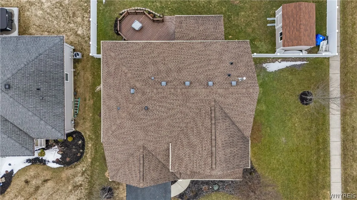 2360 Agassiz Drive, Hamburg, New York 14085, Hamburg, New York 14085, 3 Bedrooms Bedrooms, 11 Rooms Rooms,2 BathroomsBathrooms,Residential,For Sale,2360 Agassiz Drive, Hamburg, New York 14085,0,B1665866