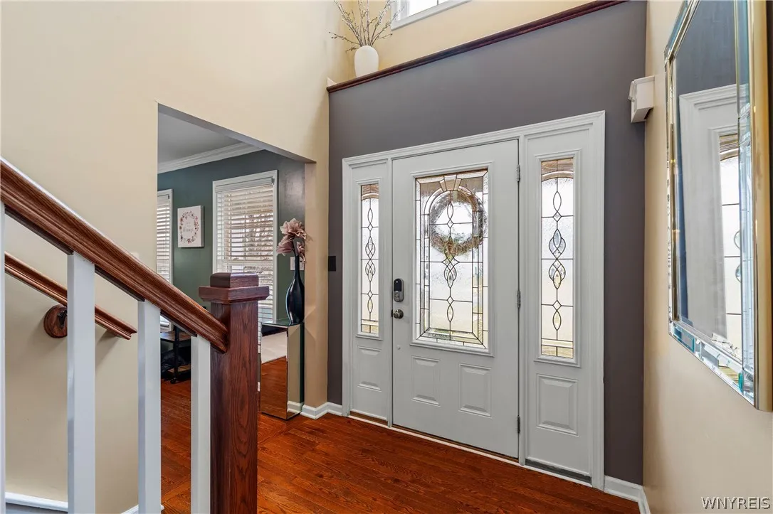 2360 Agassiz Drive, Hamburg, New York 14085, Hamburg, New York 14085, 3 Bedrooms Bedrooms, 11 Rooms Rooms,2 BathroomsBathrooms,Residential,For Sale,2360 Agassiz Drive, Hamburg, New York 14085,0,B1665866