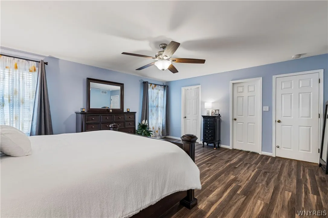 2360 Agassiz Drive, Hamburg, New York 14085, Hamburg, New York 14085, 3 Bedrooms Bedrooms, 11 Rooms Rooms,2 BathroomsBathrooms,Residential,For Sale,2360 Agassiz Drive, Hamburg, New York 14085,0,B1665866