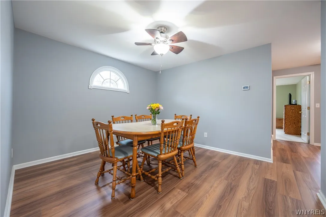950 Hopkins Rd. A, Amherst, New York 14221, Amherst, New York 14221, 2 Bedrooms Bedrooms, 5 Rooms Rooms,2 BathroomsBathrooms,Residential,For Sale,950 Hopkins Rd. A, Amherst, New York 14221,0,B1665664