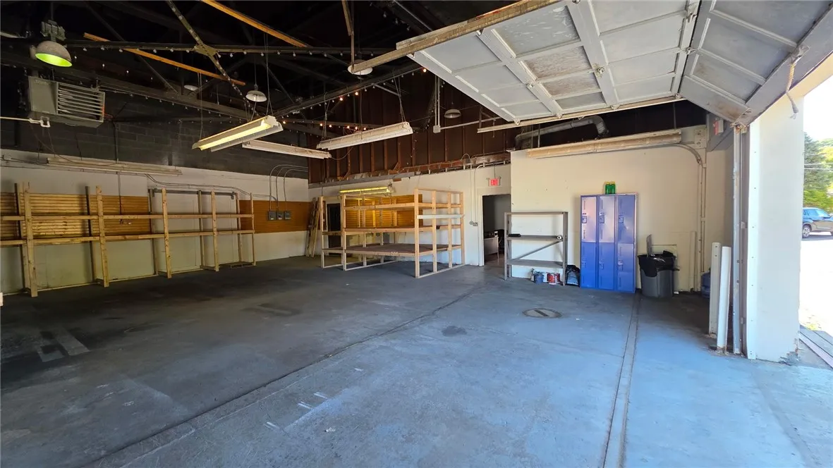 363 E Market St Ext, Corning City, New York 14830, Corning City, New York 14830, ,Commercial Lease,For Rent,363 E Market St Ext, Corning City, New York 14830,0,R1666163