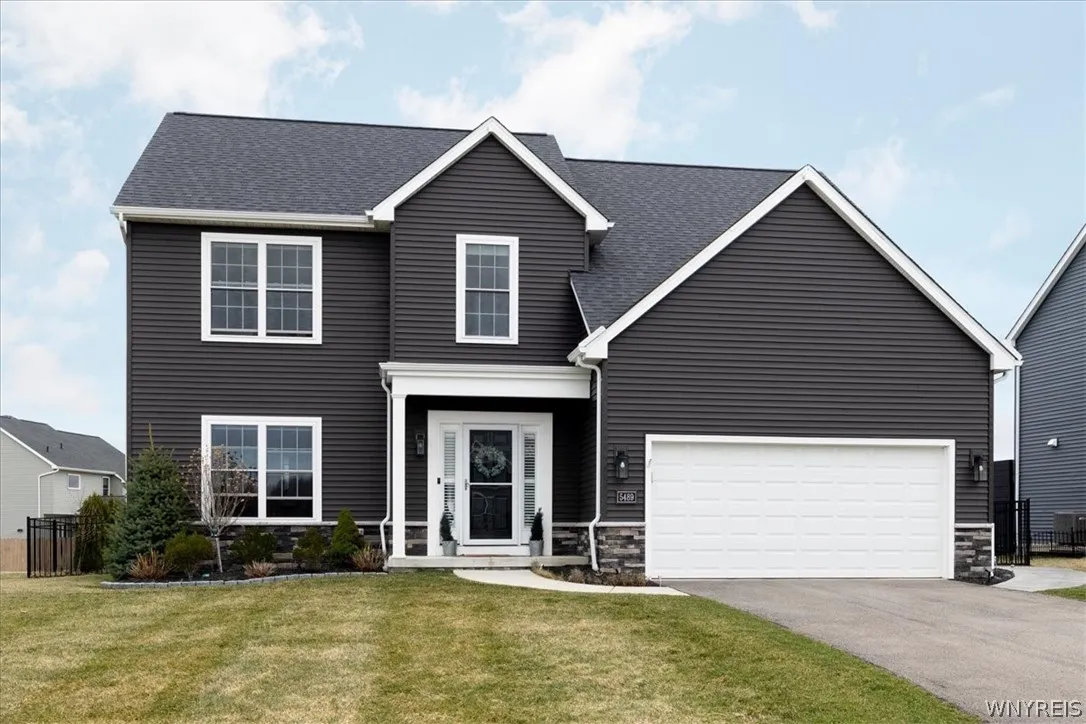 5489 Cooper Ridge, Hamburg, New York 14075, Hamburg, New York 14075, 3 Bedrooms Bedrooms, 7 Rooms Rooms,2 BathroomsBathrooms,Residential,Closed,5489 Cooper Ridge, Hamburg, New York 14075,0,B1666477