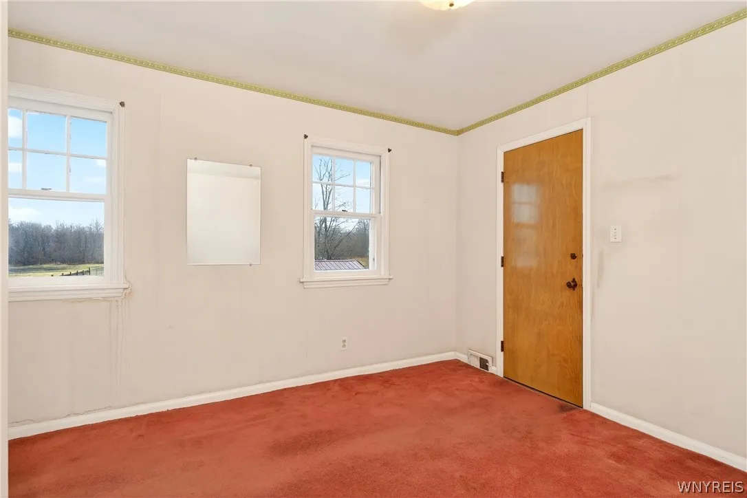 8465 Transit Road, Clarence, New York 14051, Clarence, New York 14051, 4 Bedrooms Bedrooms, ,2 BathroomsBathrooms,Residential,For Sale,8465 Transit Road, Clarence, New York 14051,0,B1666699