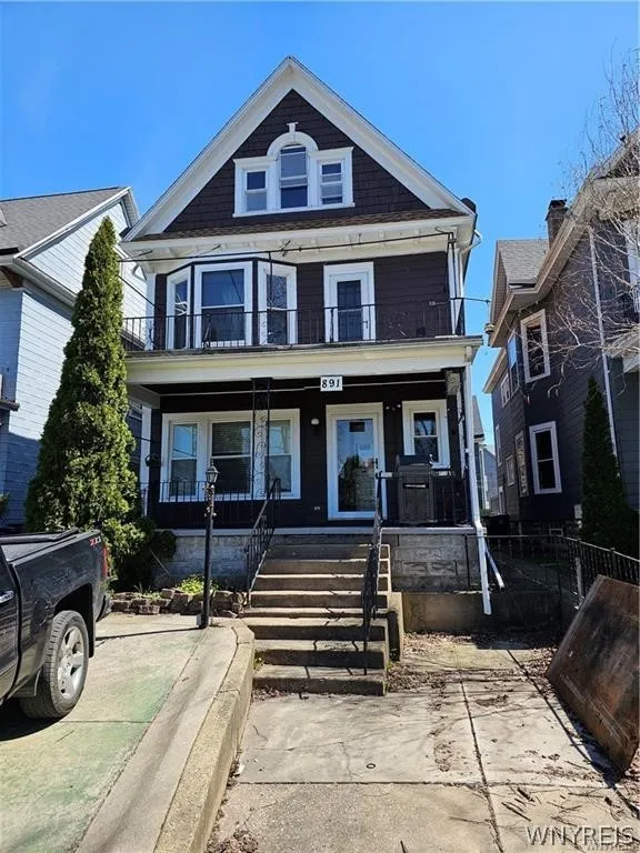 891 Richmond Avenue Upper, Buffalo, New York 14222, Buffalo, New York 14222, 3 Bedrooms Bedrooms, 6 Rooms Rooms,1 BathroomBathrooms,Residential Lease,Closed,891 Richmond Avenue Upper, Buffalo, New York 14222,0,B1666710