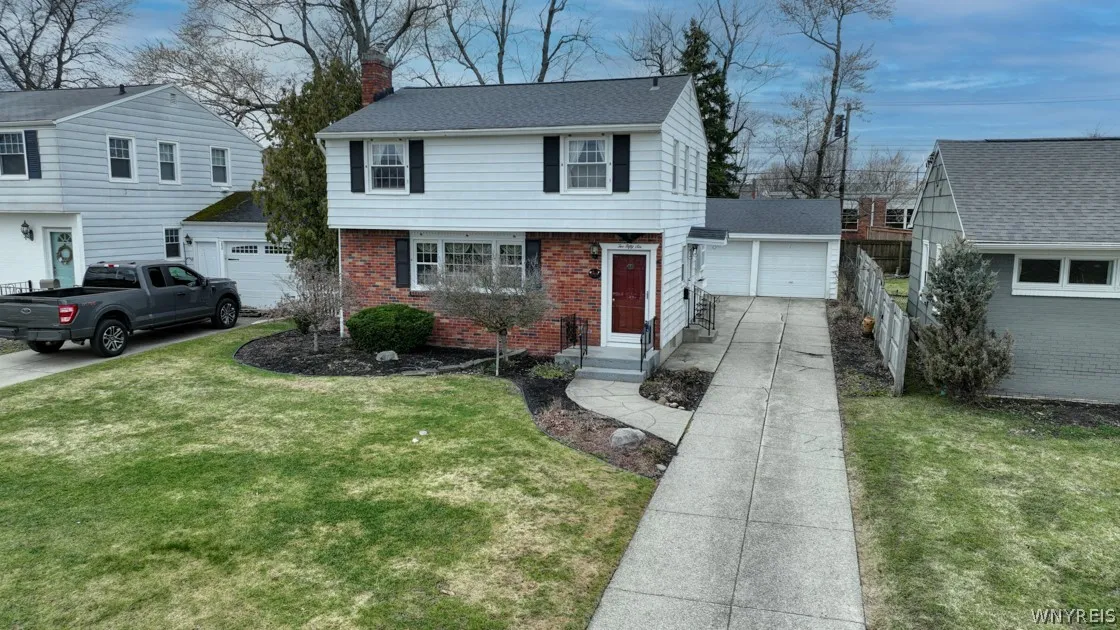256 Ashford Avenue, Tonawanda, New York 14150, Tonawanda, New York 14150, 3 Bedrooms Bedrooms, 9 Rooms Rooms,1 BathroomBathrooms,Residential,For Sale,256 Ashford Avenue, Tonawanda, New York 14150,0,B1665907