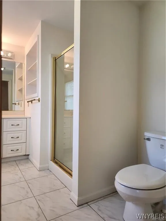 8845 County, Amherst, New York 14051, Amherst, New York 14051, 3 Bedrooms Bedrooms, 6 Rooms Rooms,2 BathroomsBathrooms,Residential Lease,For Rent,8845 County, Amherst, New York 14051,0,B1667058