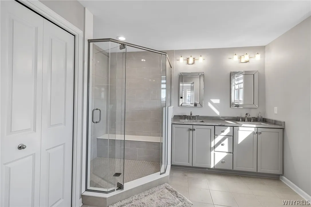 8961 Willyoungs Overlook, Clarence, New York 14031, Clarence, New York 14031, 4 Bedrooms Bedrooms, 8 Rooms Rooms,2 BathroomsBathrooms,Residential,For Sale,8961 Willyoungs Overlook, Clarence, New York 14031,0,B1666938