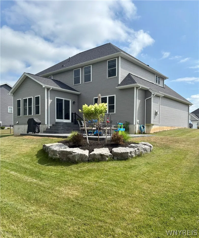 8961 Willyoungs Overlook, Clarence, New York 14031, Clarence, New York 14031, 4 Bedrooms Bedrooms, 8 Rooms Rooms,2 BathroomsBathrooms,Residential,For Sale,8961 Willyoungs Overlook, Clarence, New York 14031,0,B1666938